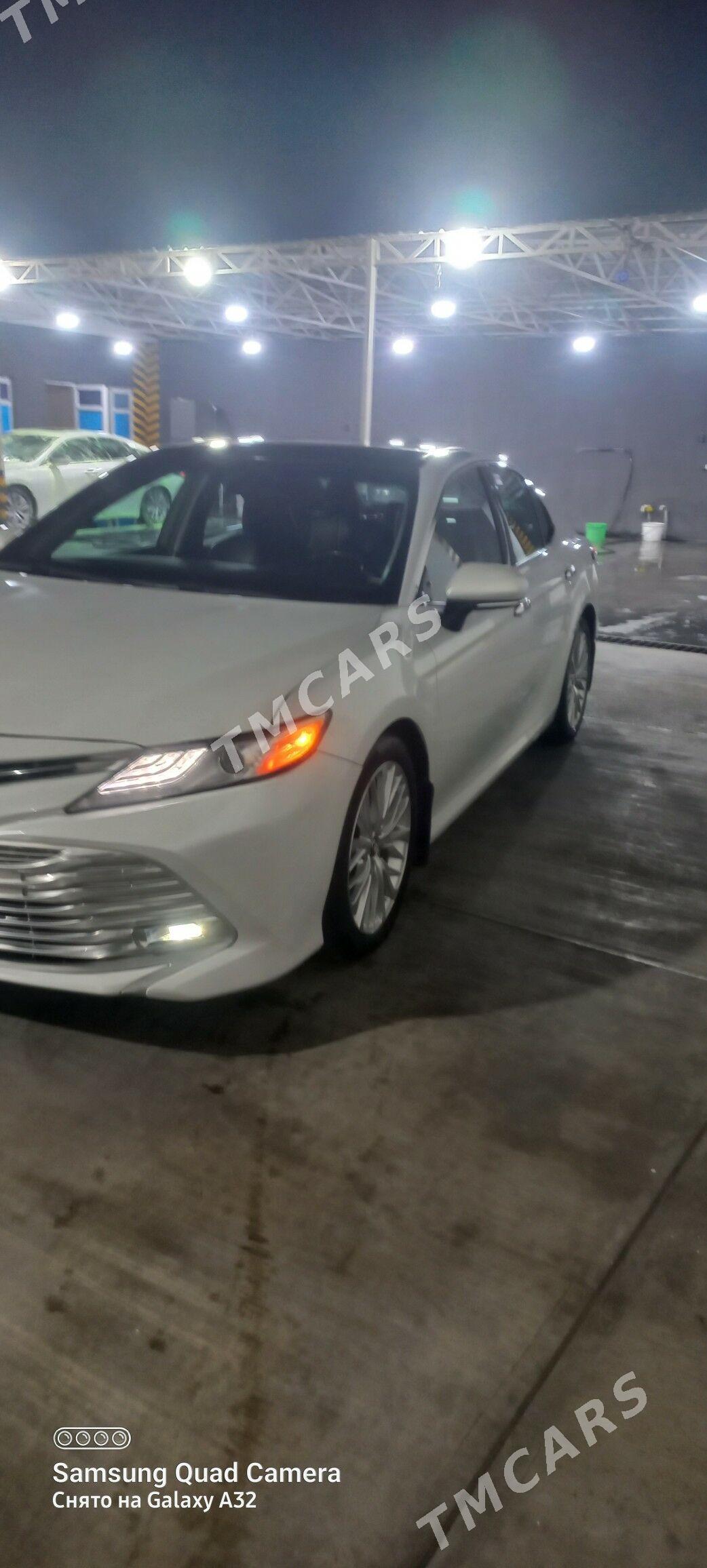 Toyota Camry 2019 - 390 000 TMT - Aşgabat - img 2