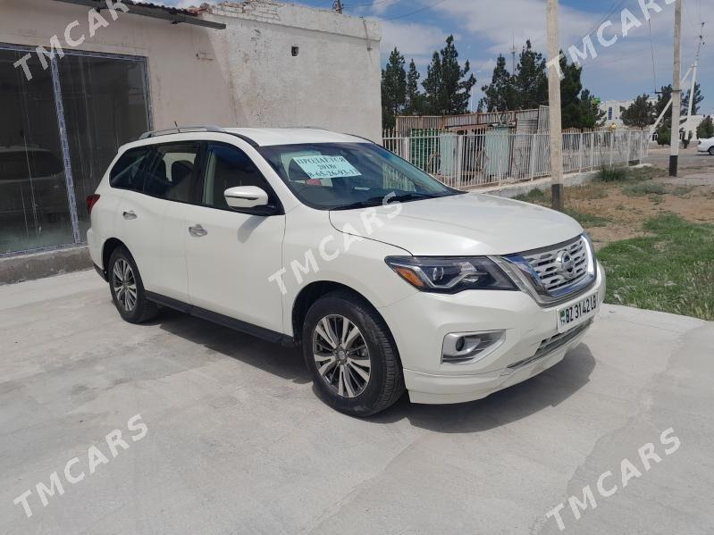 Nissan Pathfinder 2018 - 260 000 TMT - Türkmenabat - img 3