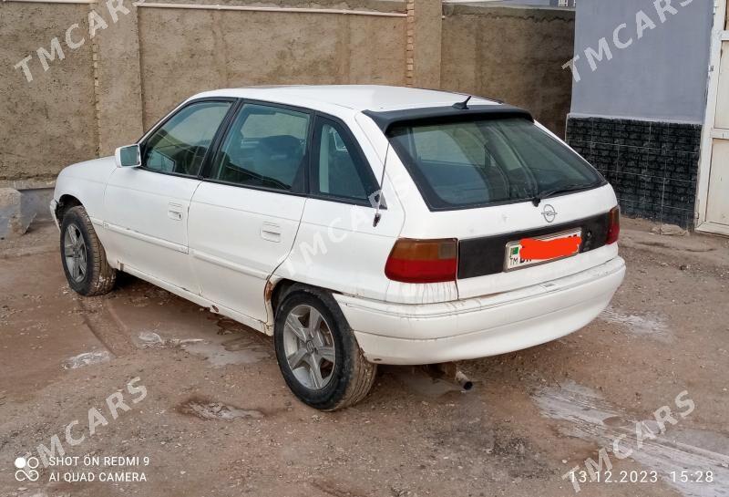 Opel Astra 1992 - 22 000 TMT - Ruhubelent etraby - img 2