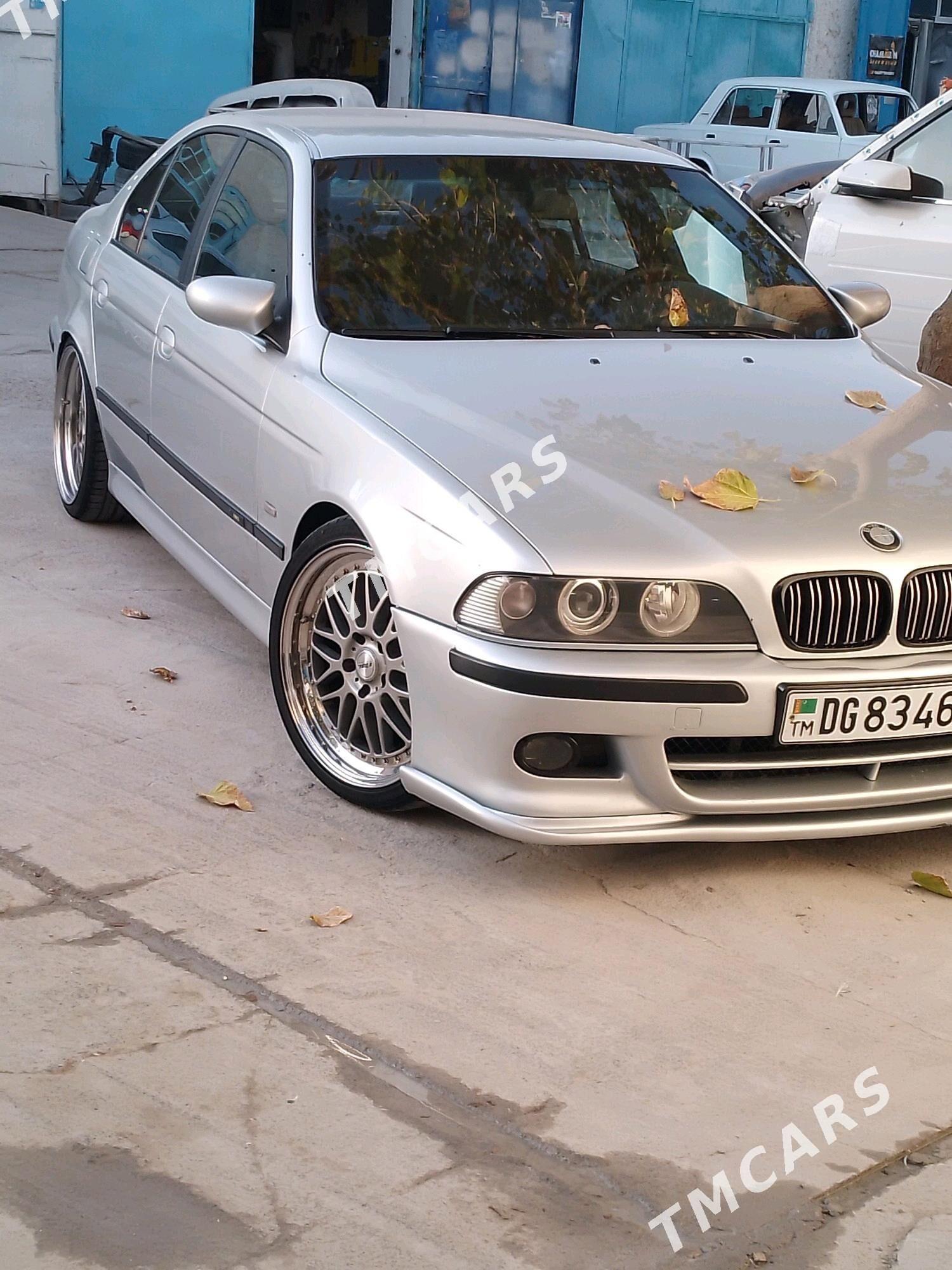 BMW 530 2002 - 160 000 TMT - Bedew - img 2