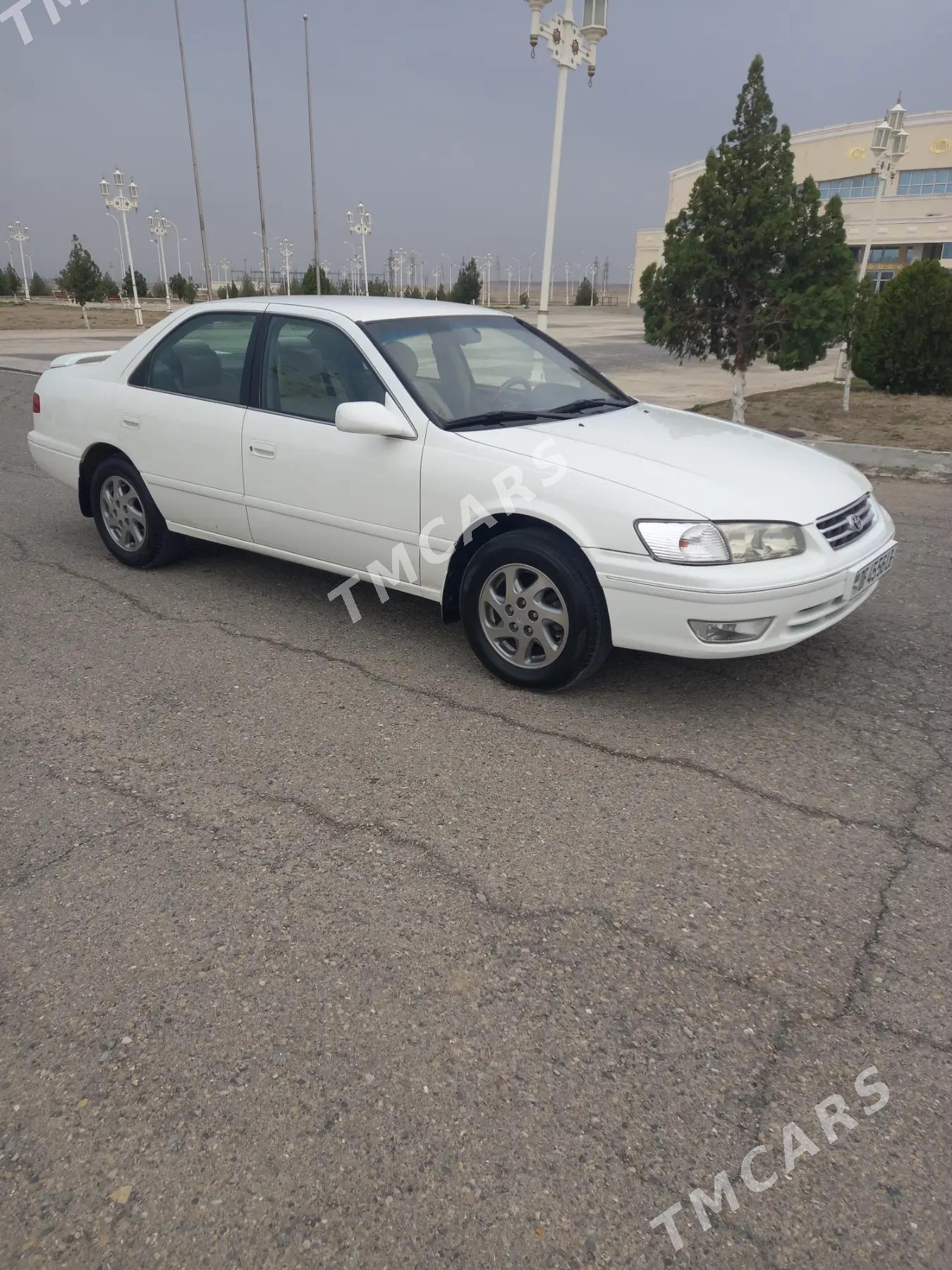 Toyota Camry 2000 - 110 000 TMT - Койтендаг - img 5