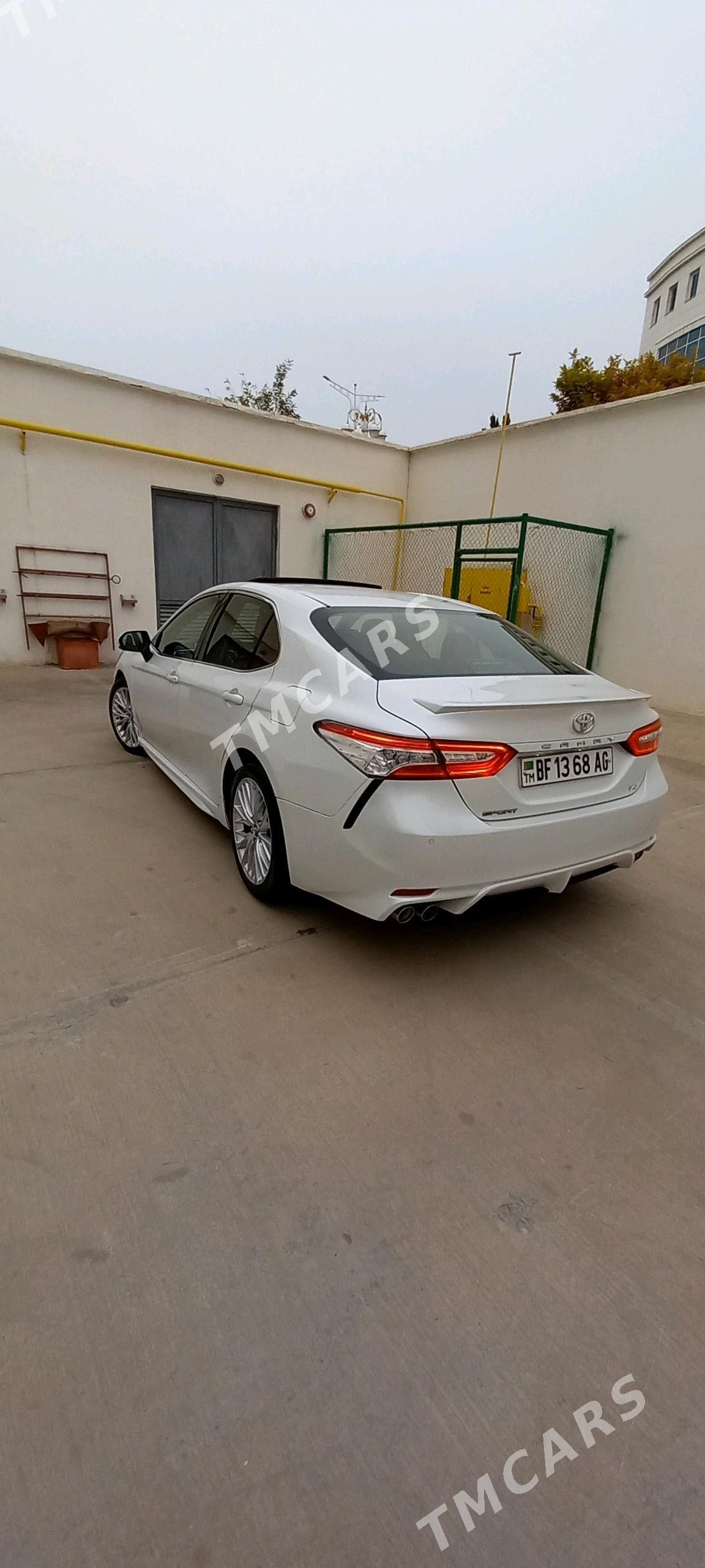 Toyota Camry 2020 - 430 000 TMT - Aşgabat - img 4