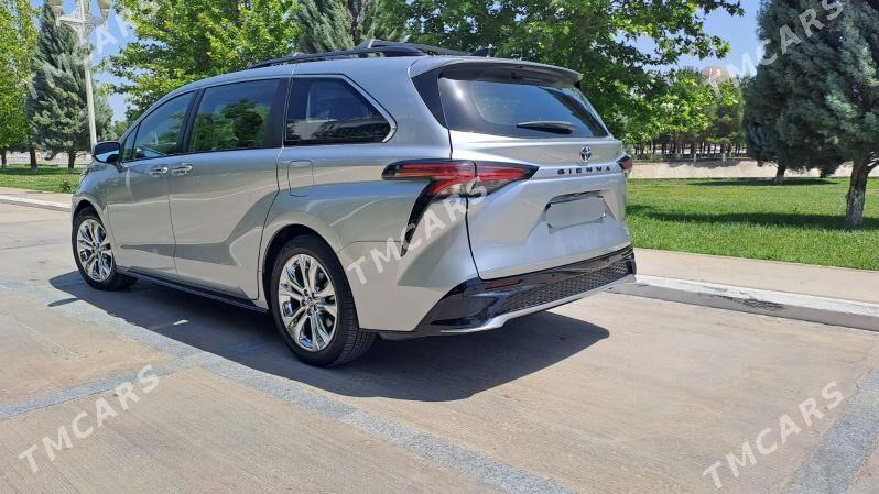 Toyota Sienna 2022 - 525 000 TMT - Мары - img 5