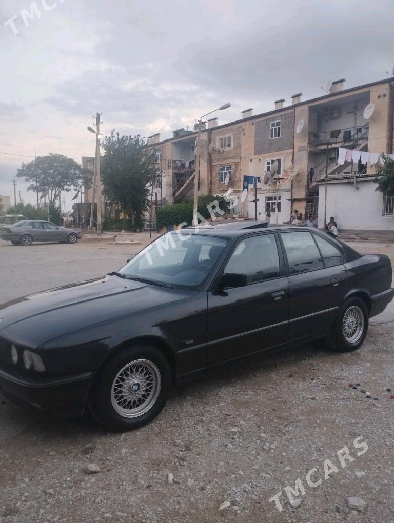 BMW E34 1994 - 75 000 TMT - Balkanabat - img 2