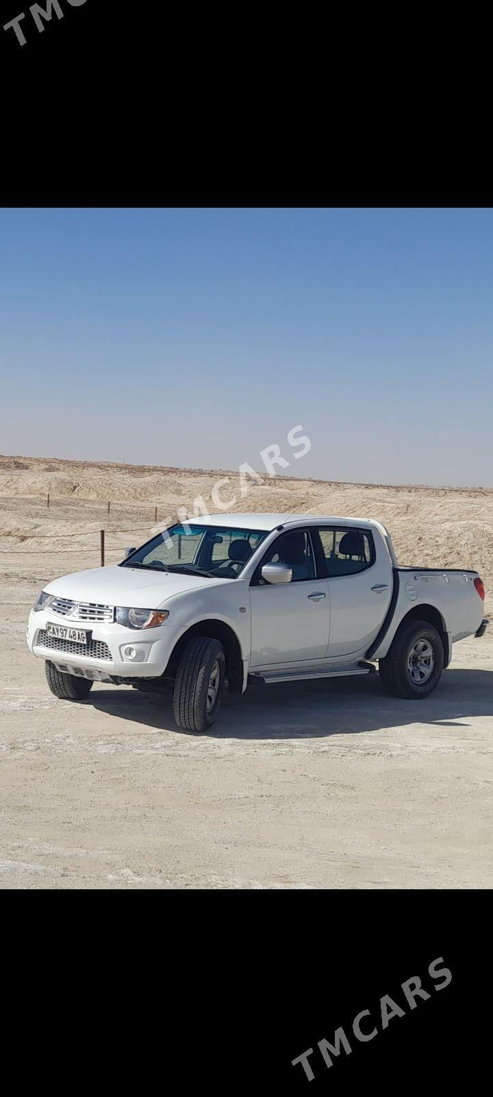 Mitsubishi L200 2011 - 185 000 TMT - Aşgabat - img 3