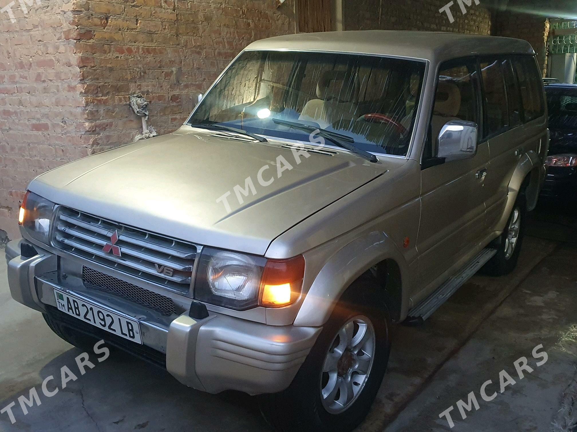 Mitsubishi Pajero 1993 - 60 000 TMT - Türkmenabat - img 2