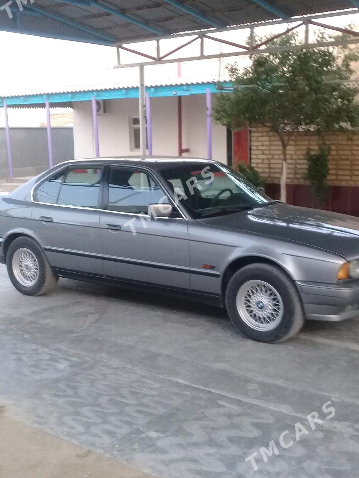 BMW 525 1991 - 62 000 TMT - Gumdag - img 4