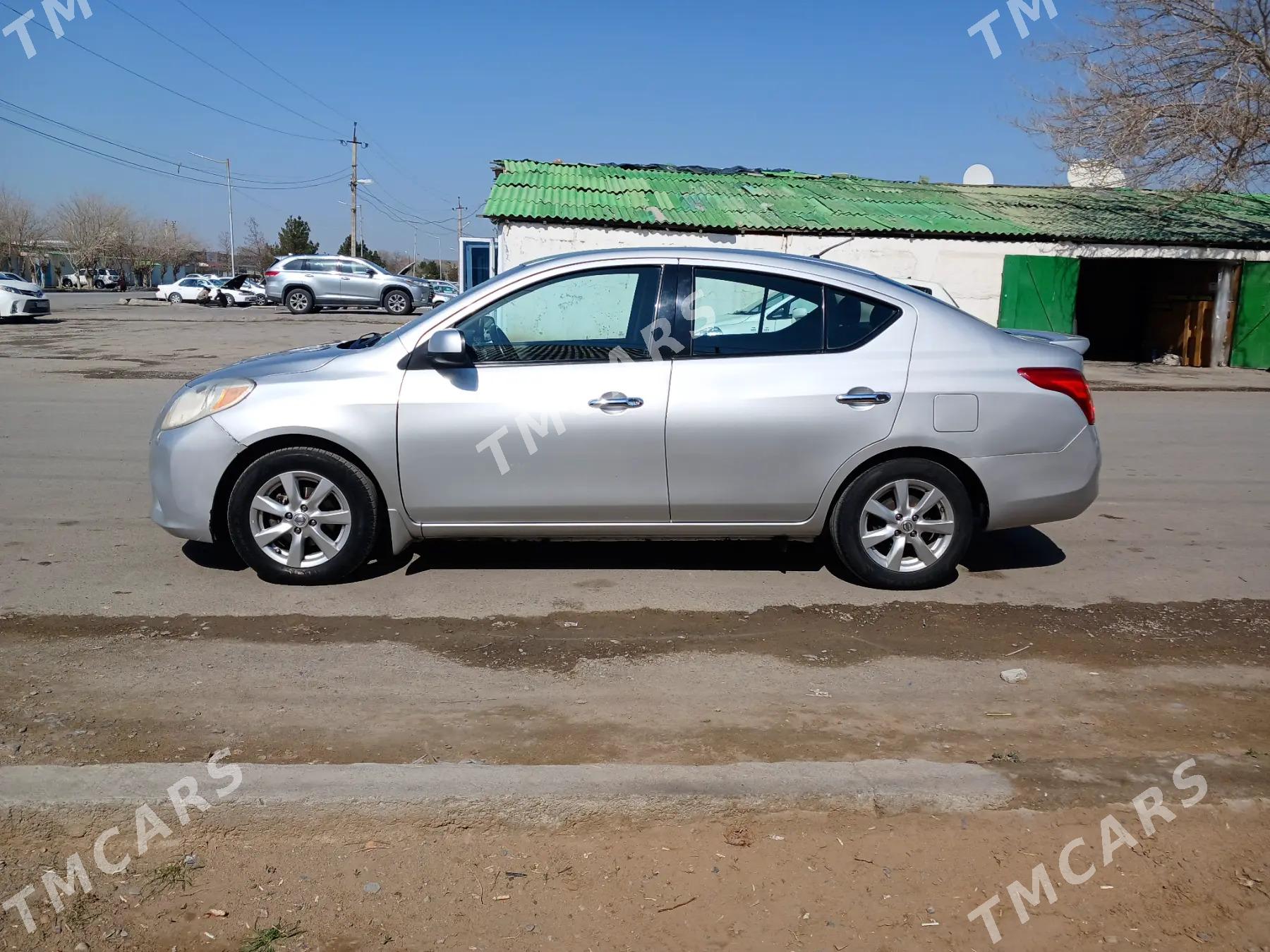 Nissan Versa 2014 - 100 000 TMT - Aşgabat - img 4