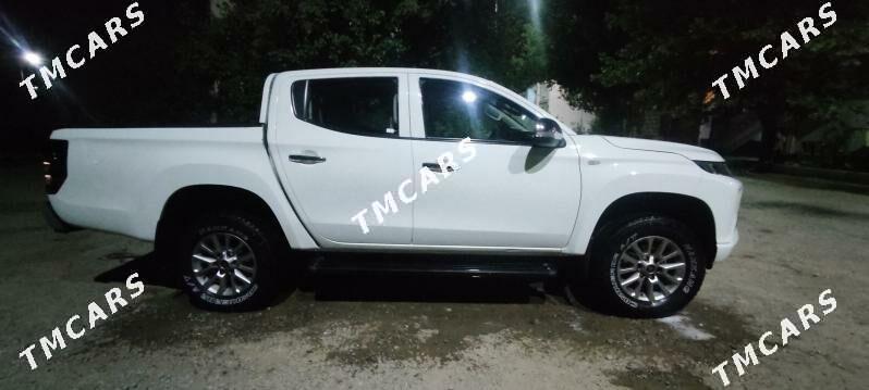 Mitsubishi L200 2021 - 295 000 TMT - Aşgabat - img 2