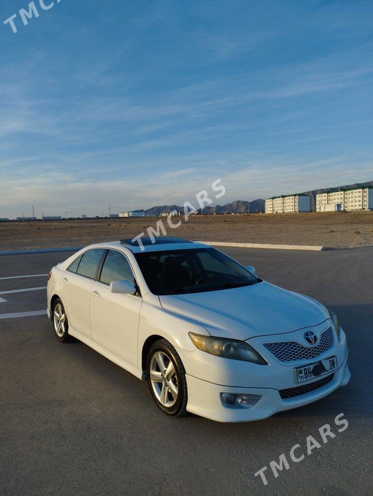 Toyota Camry 2011 - 220 000 TMT - Balkanabat - img 2