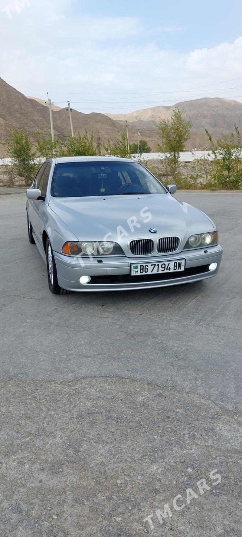BMW E39 1999 - 90 000 TMT - Балканабат - img 2