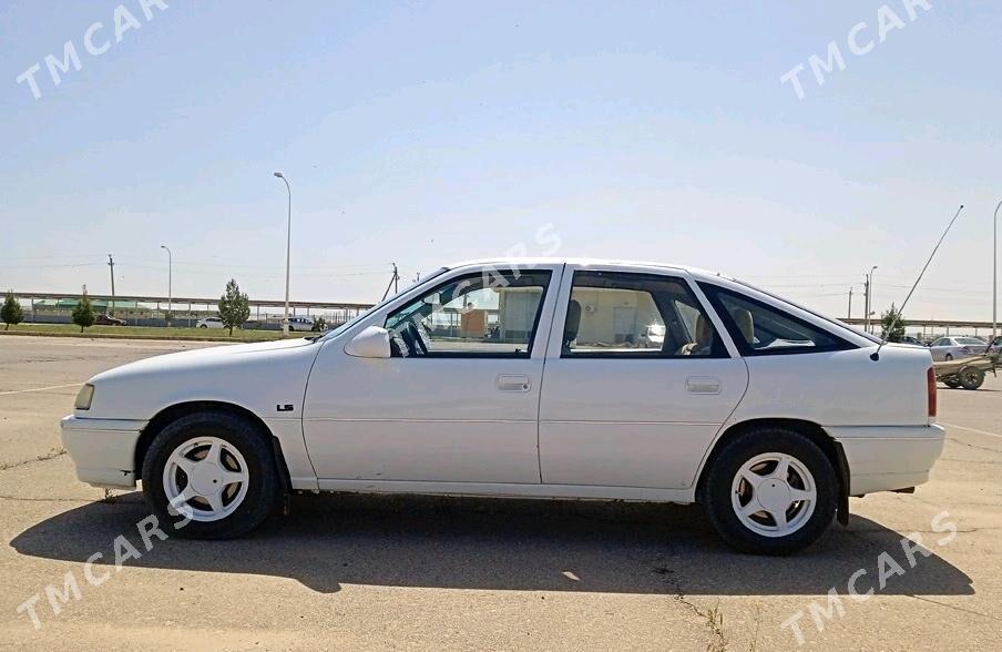 Opel Vectra 1989 - 26 000 TMT - Огуз хан - img 4