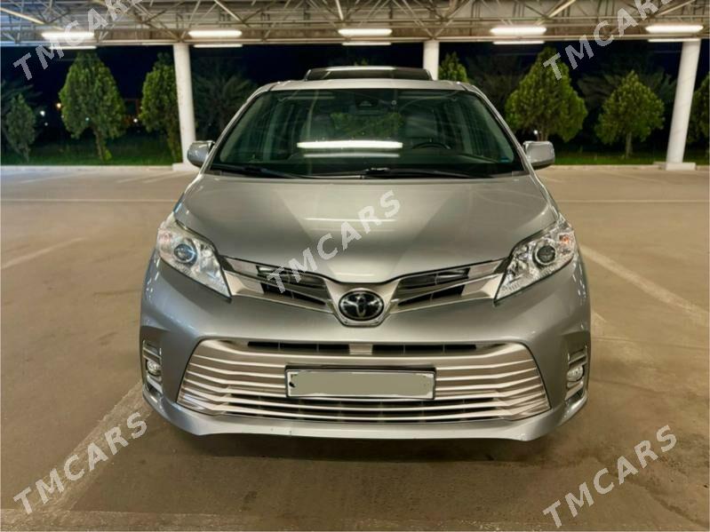 Toyota Sienna 2018 - 450 000 TMT - Türkmenbaşy - img 5