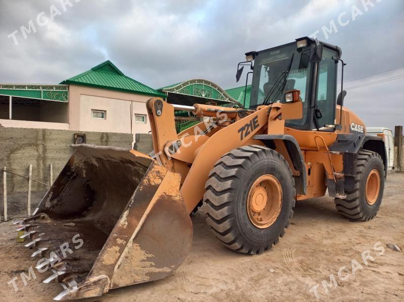 Case STX600 Quadtrac 2012 - 400 000 TMT - Büzmeýin - img 3