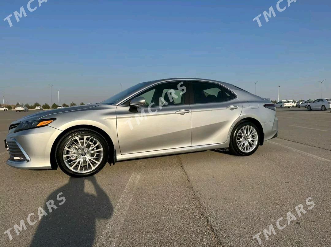 Toyota Camry 2021 - 294 000 TMT - Балканабат - img 3