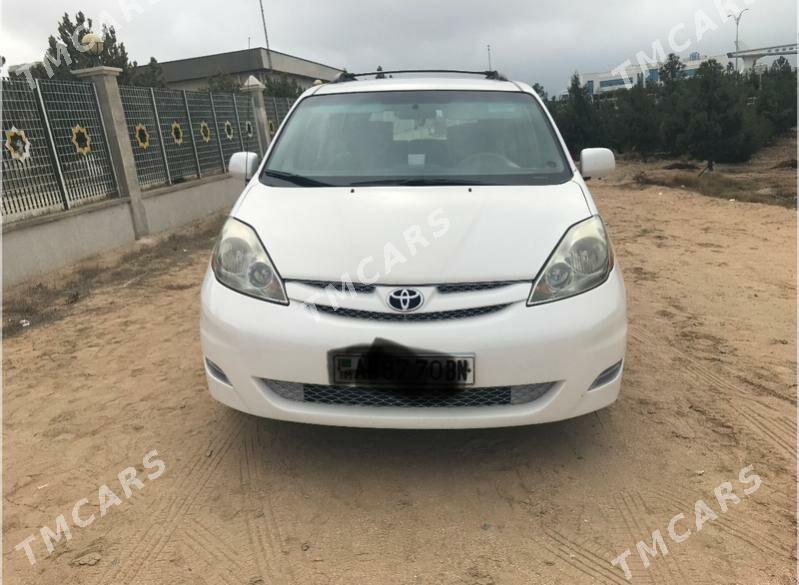 Toyota Sienna 2008 - 200 000 TMT - Туркменбаши - img 4