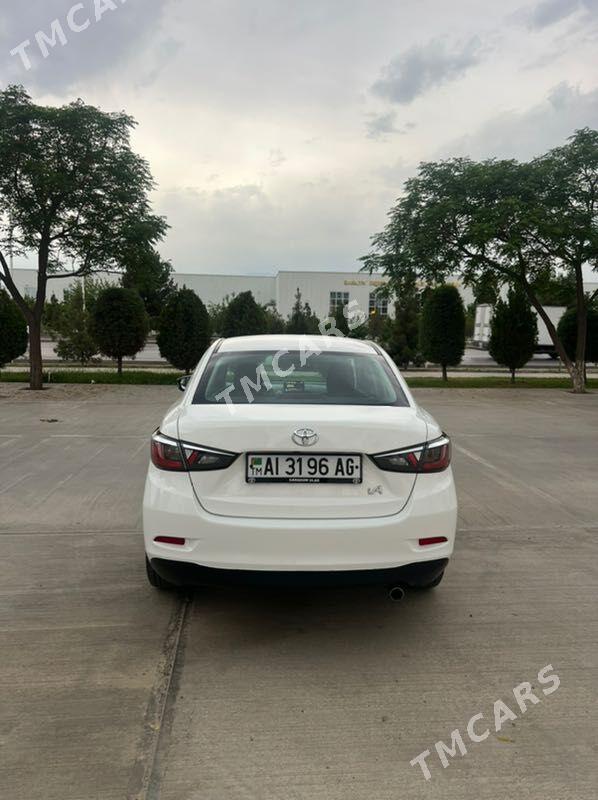 Toyota Yaris 2018 - 220 000 TMT - Aşgabat - img 2