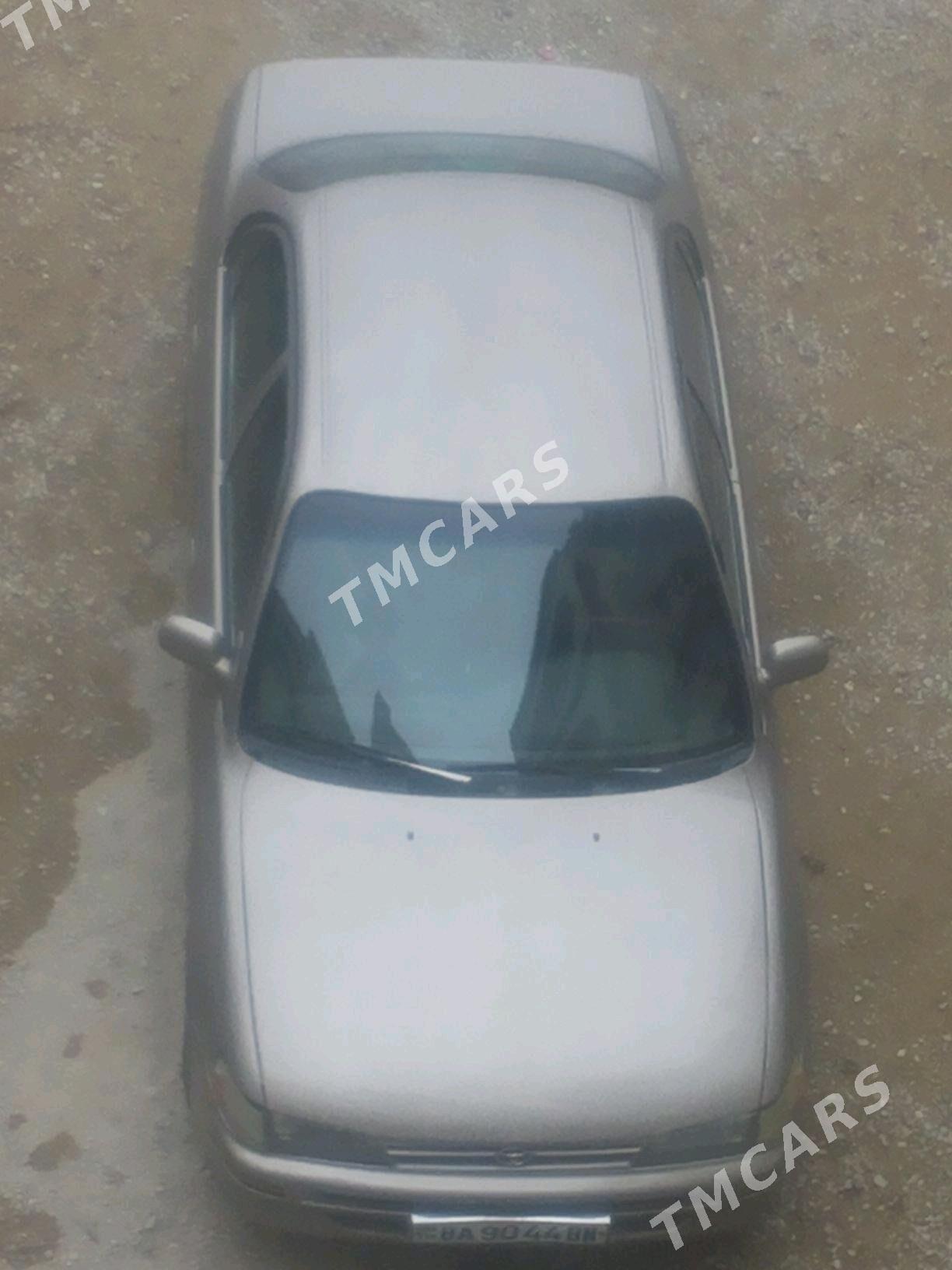 Toyota Corolla 1993 - 48 000 TMT - Балканабат - img 2