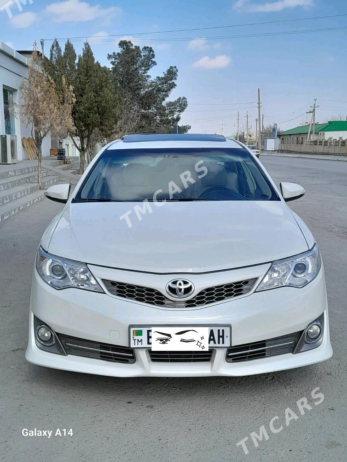 Toyota Camry 2013 - 222 000 TMT - Gökdepe - img 3