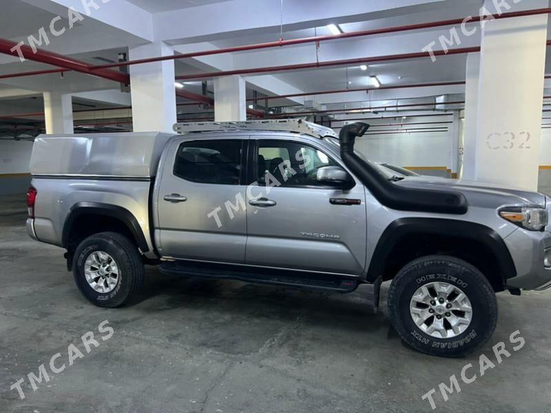 Toyota Tacoma 2017 - 400 000 TMT - Aşgabat - img 3