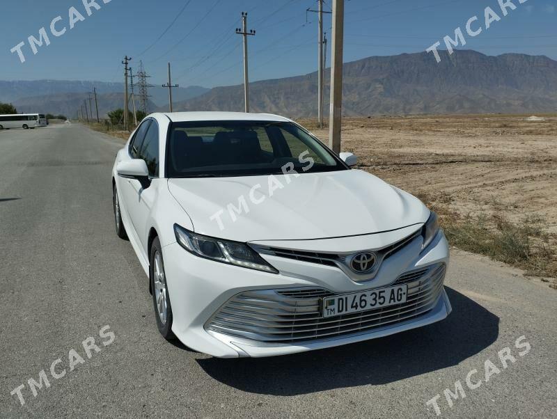 Toyota Camry 2018 - 251 000 TMT - Büzmeýin - img 7