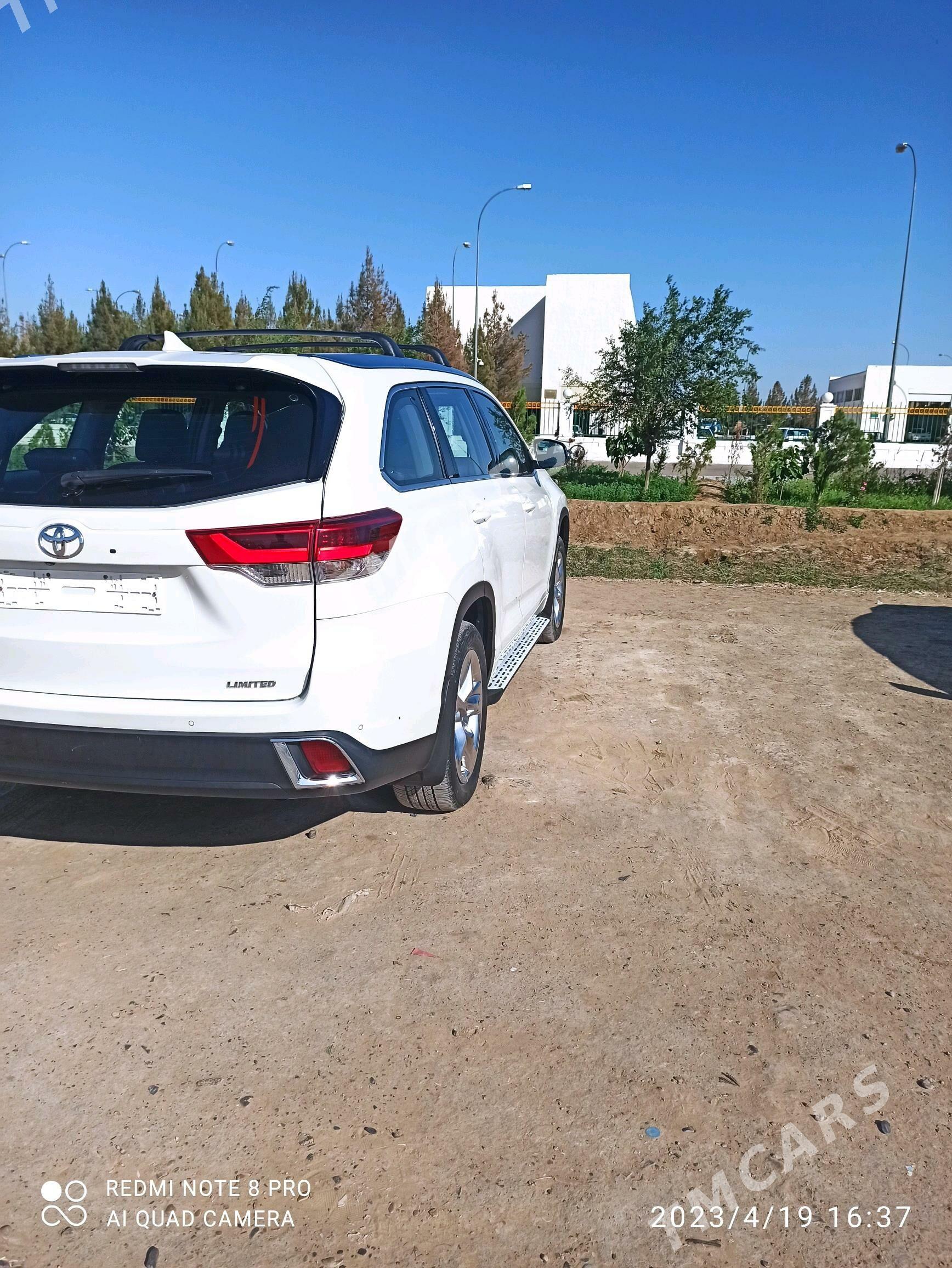 Toyota Highlander 2019 - 550 000 TMT - Мары - img 4