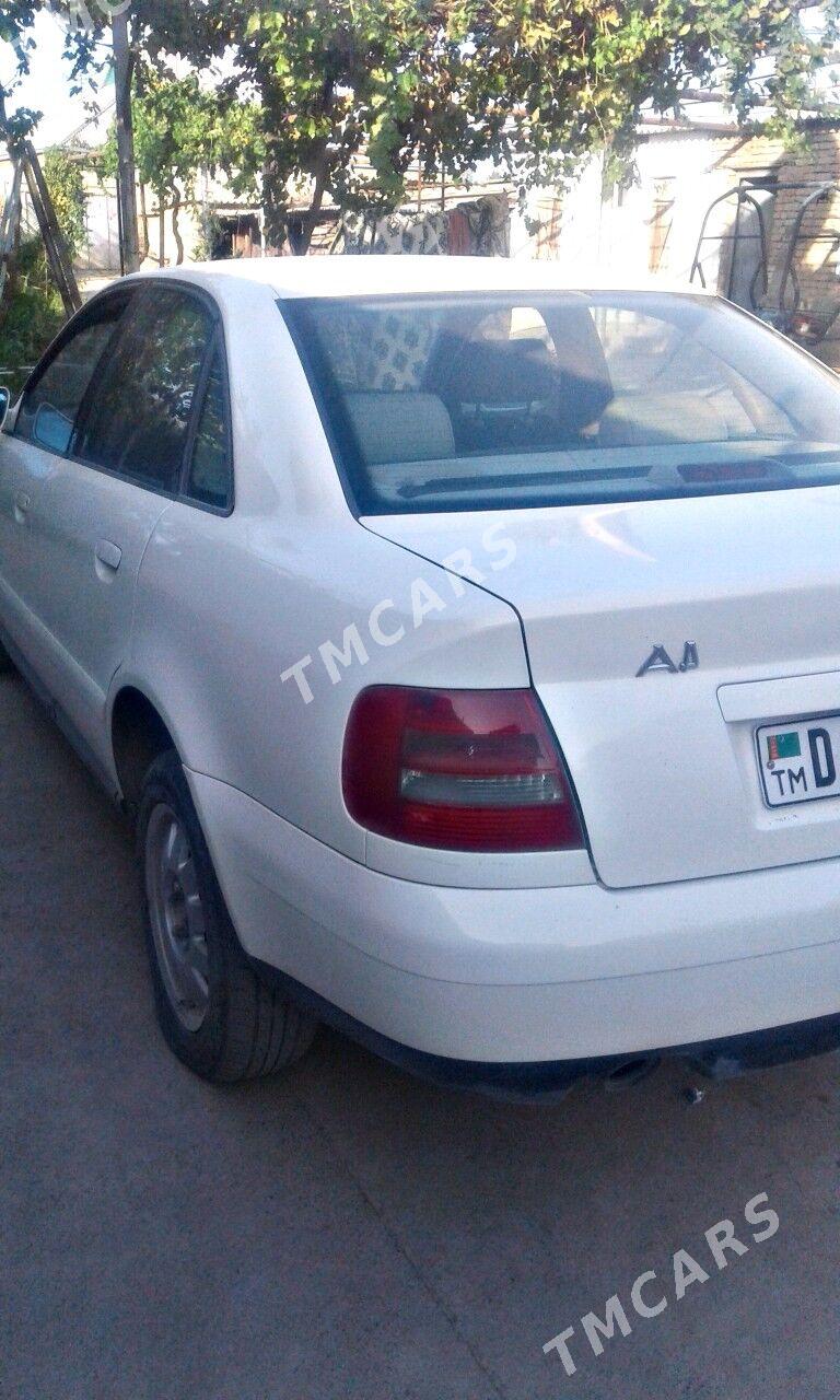 Audi A4 1999 - 40 000 TMT - Kaka - img 4
