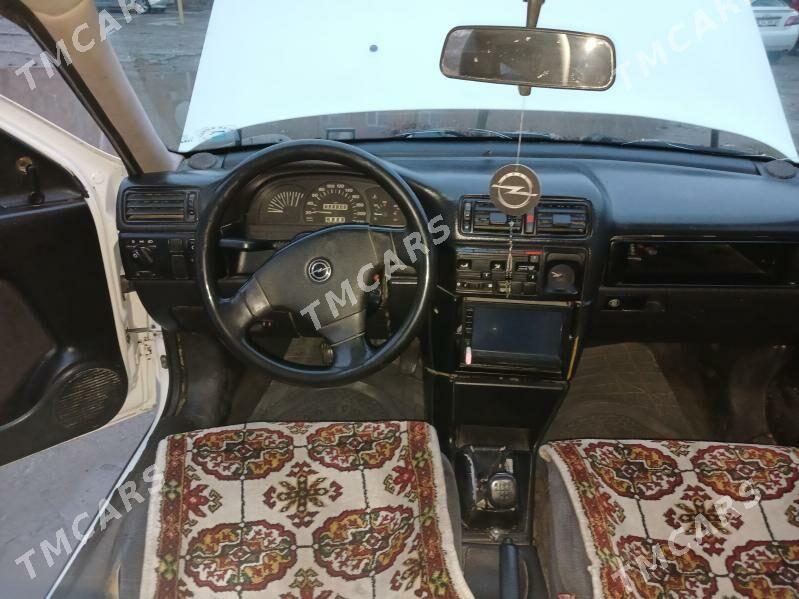 Opel Vectra 1989 - 25 000 TMT - Туркменабат - img 8