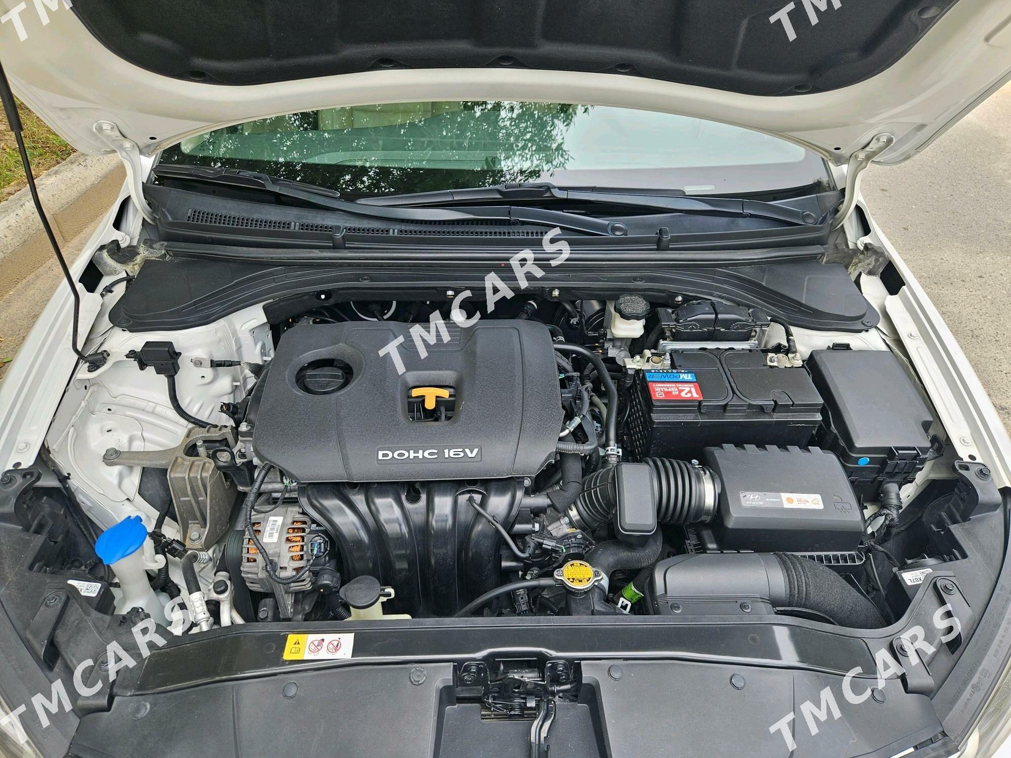 Hyundai Elantra 2017 - 230 000 TMT - Aşgabat - img 7