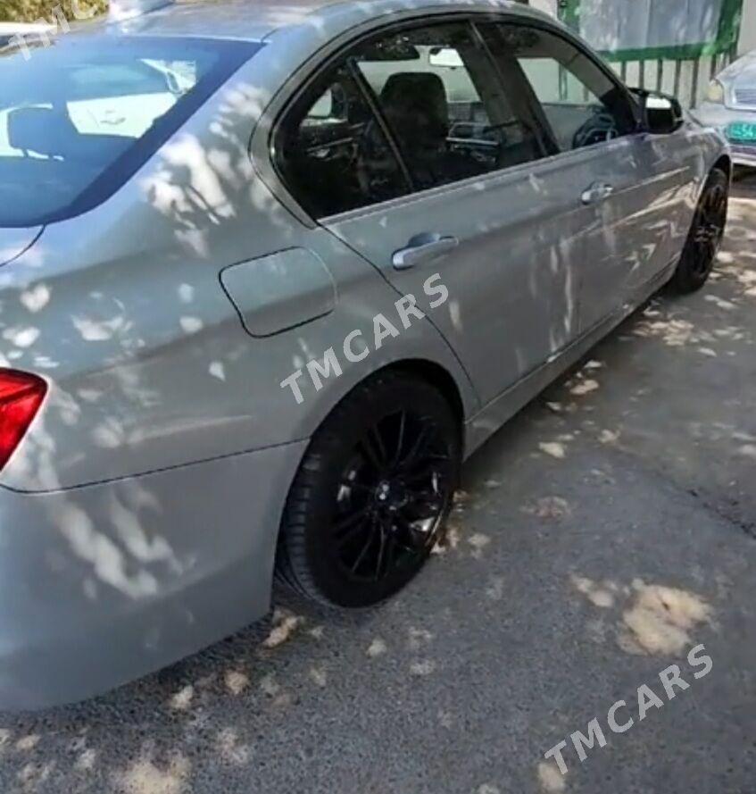 BMW 330 2018 - 400 000 TMT - Aşgabat - img 3