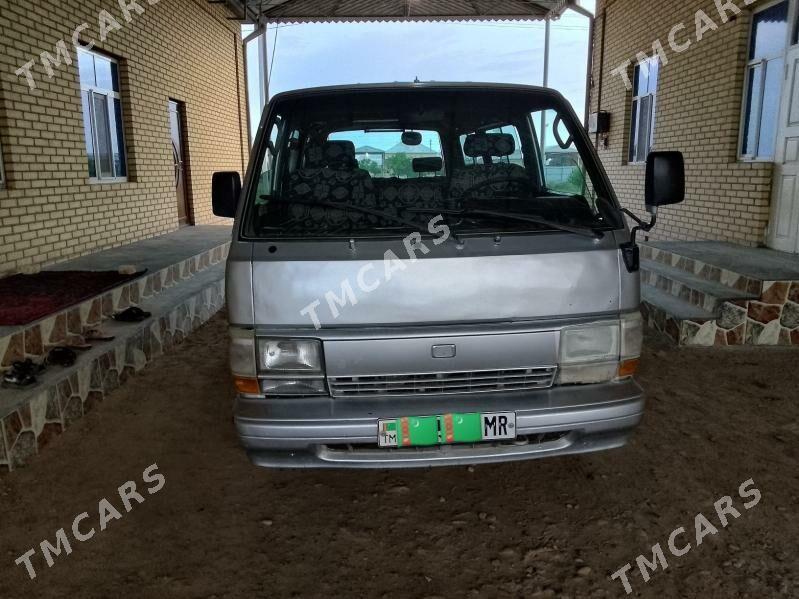 Toyota Hiace 1988 - 50 000 TMT - Сакарчага - img 3