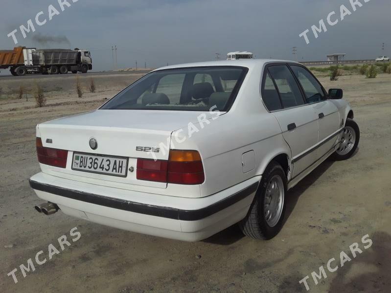 BMW 525 1992 - 38 000 TMT - Кака - img 4