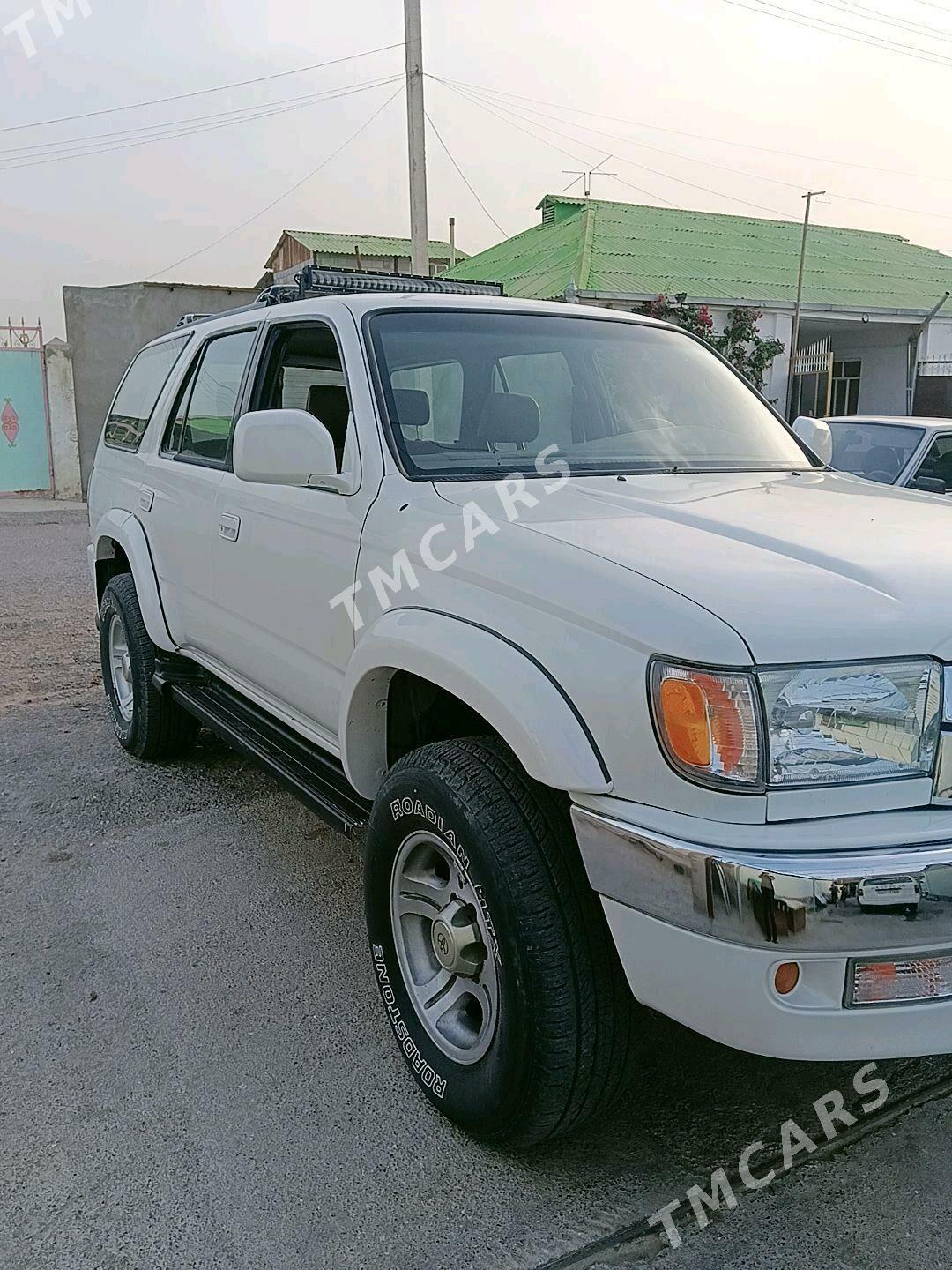 Toyota 4Runner 2001 - 150 000 TMT - Херрикгала - img 3