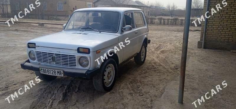 Lada Niva 1981 - 15 000 TMT - Байрамали - img 3