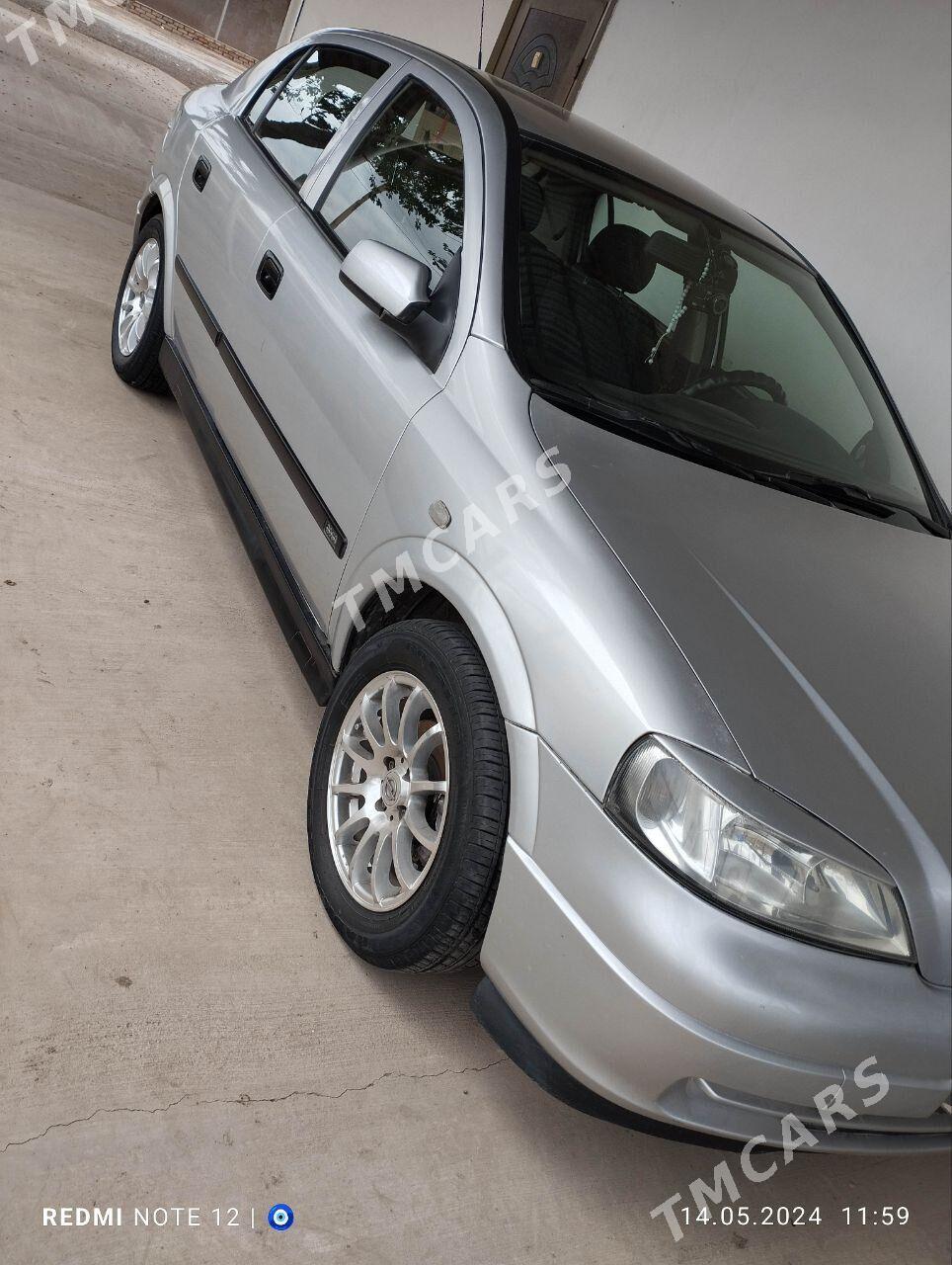 Opel Astra 2000 - 70 000 TMT - Дашогуз - img 3