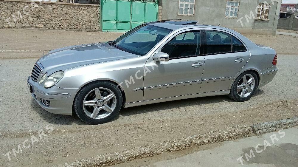 Mercedes-Benz C320 2003 - 115 000 TMT - Гумдаг - img 2