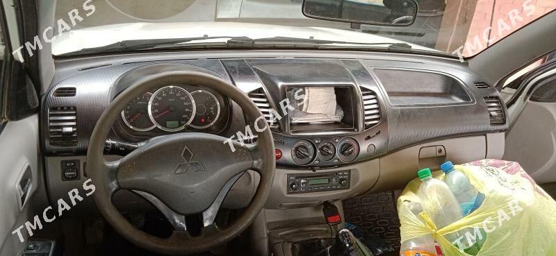 Mitsubishi L200 2010 - 150 000 TMT - Мары - img 5