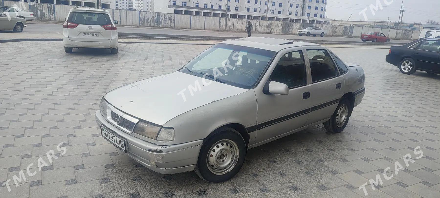 Opel Vectra 1991 - 21 000 TMT - Мары | TMCARS