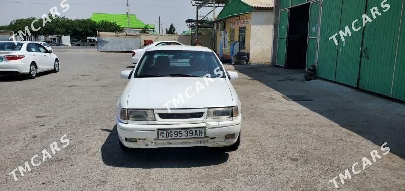 Opel Vectra 1989 - 26 000 TMT - Бузмеин - img 4