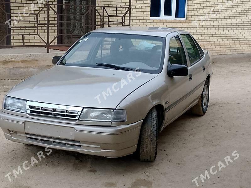 Opel Vectra 1992 - 30 000 TMT - Mary - img 2