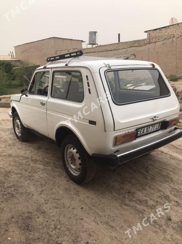 Lada Niva 1987 - 22 000 TMT - Халач - img 4