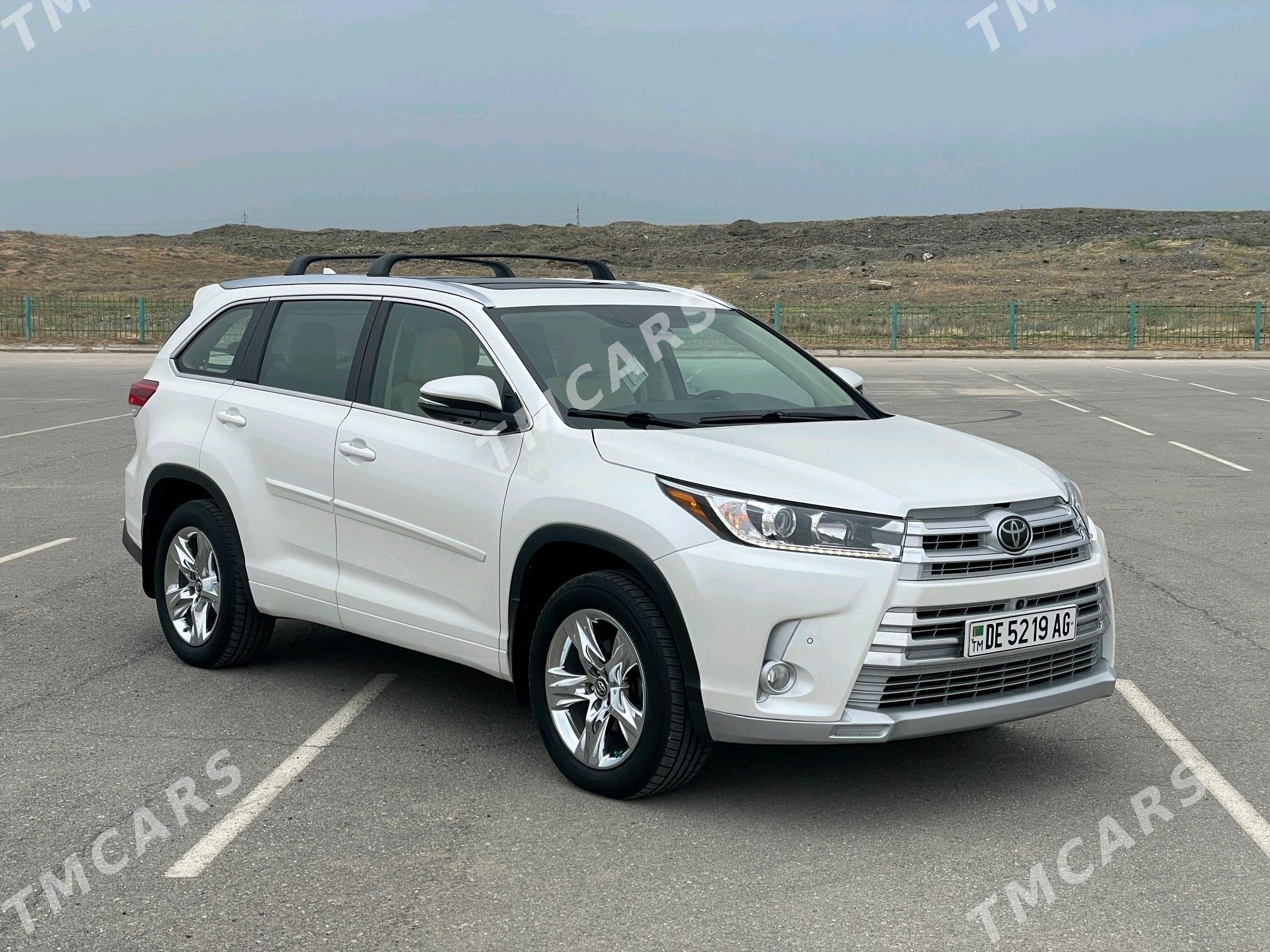 Toyota Highlander 2018 - 680 000 TMT - Ашхабад - img 2