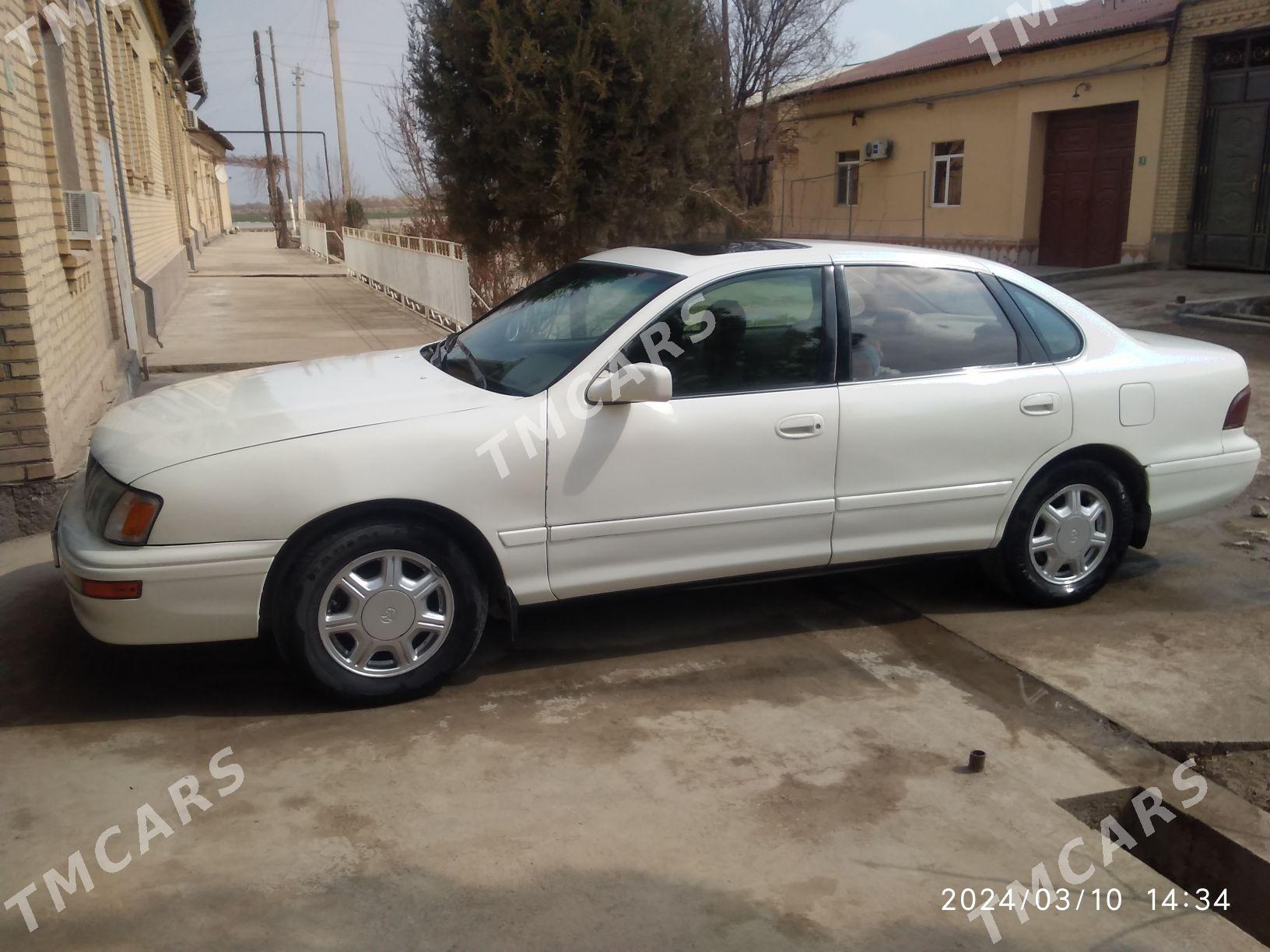 Toyota Avalon 1997 - 85 000 TMT - Türkmenabat - img 4