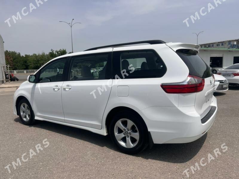 Toyota Sienna 2020 - 429 000 TMT - Aşgabat - img 2