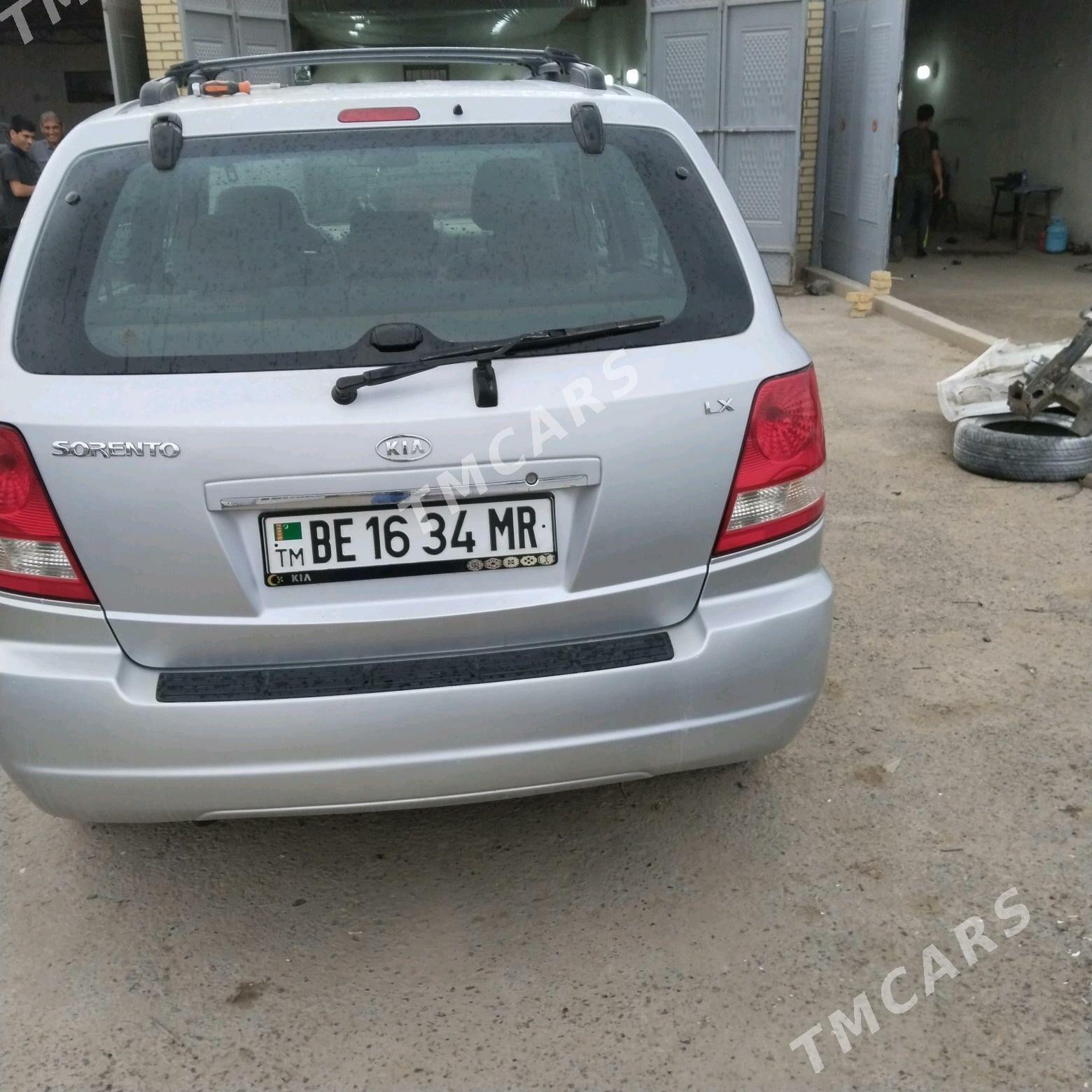 Kia Sorento 2005 - 110 000 TMT - Мары - img 3