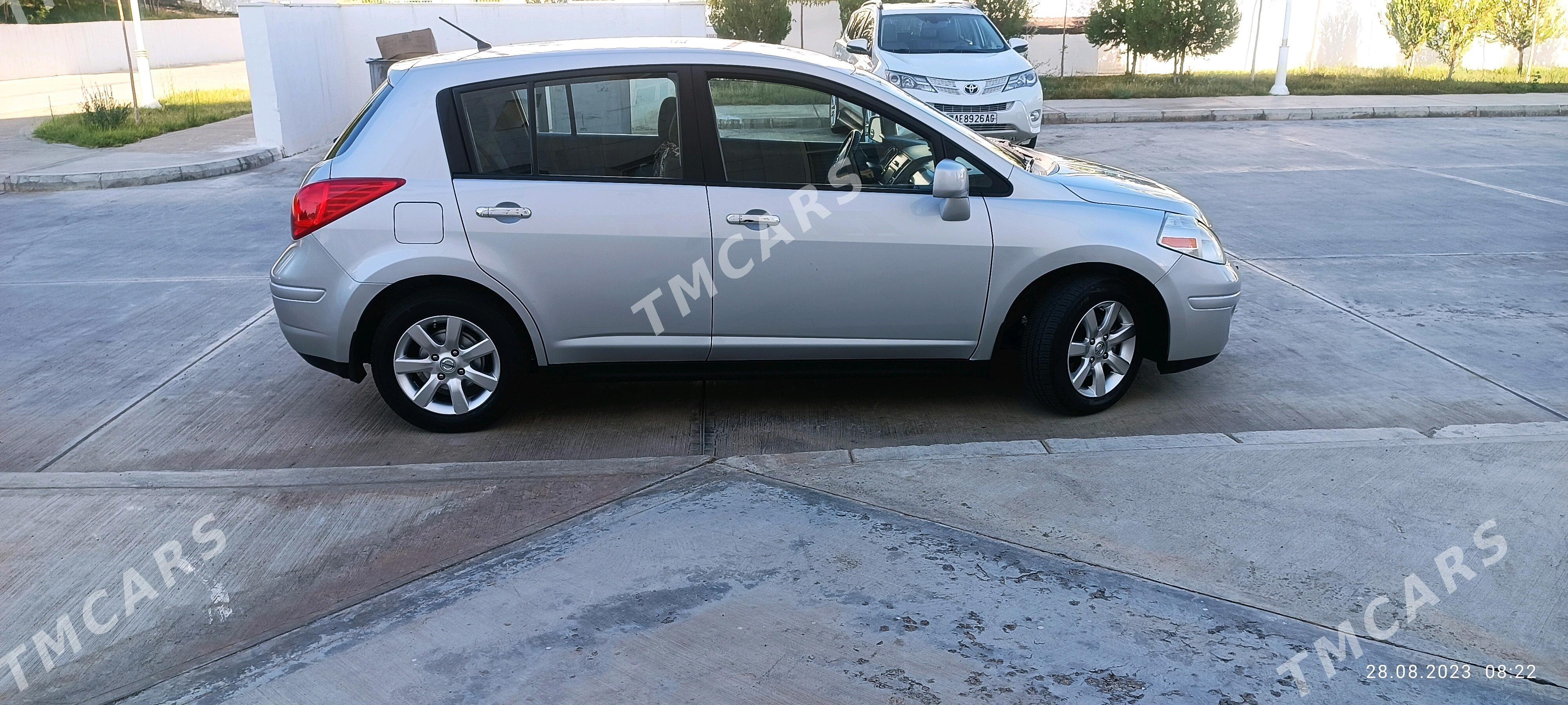 Nissan Versa 2011 - 115 000 TMT - Änew - img 2