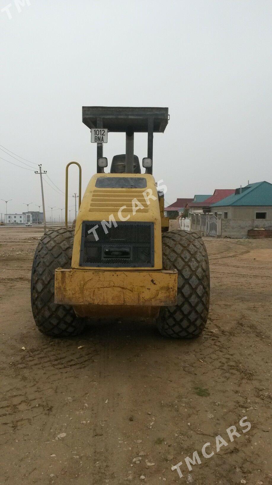 Caterpillar Dozer 2007 - 1 100 000 TMT - Балканабат - img 3