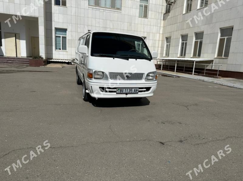 Toyota Hiace 2002 - 88 000 TMT - Ашхабад - img 7