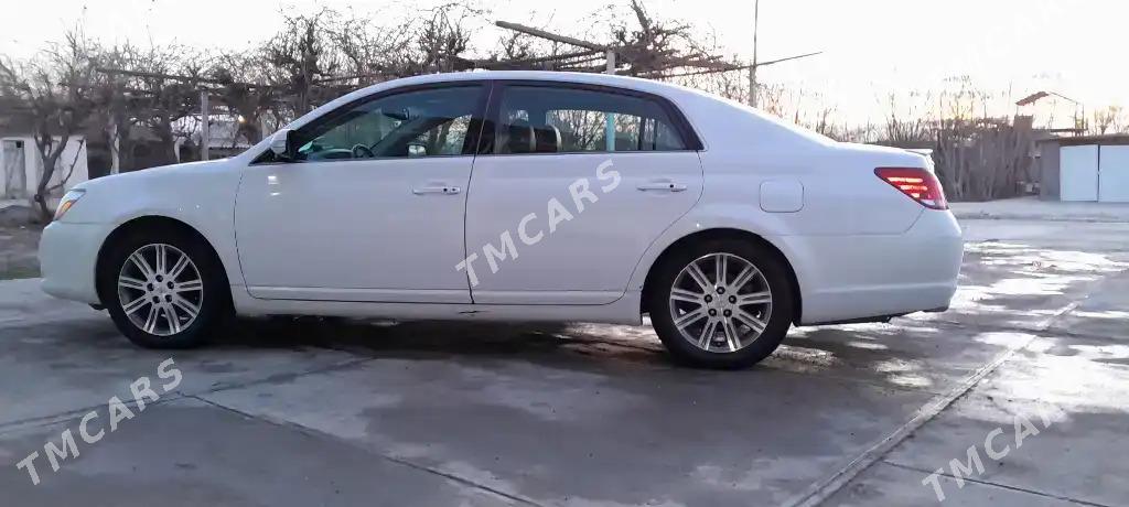 Toyota Avalon 2005 - 150 000 TMT - Бахарден - img 6