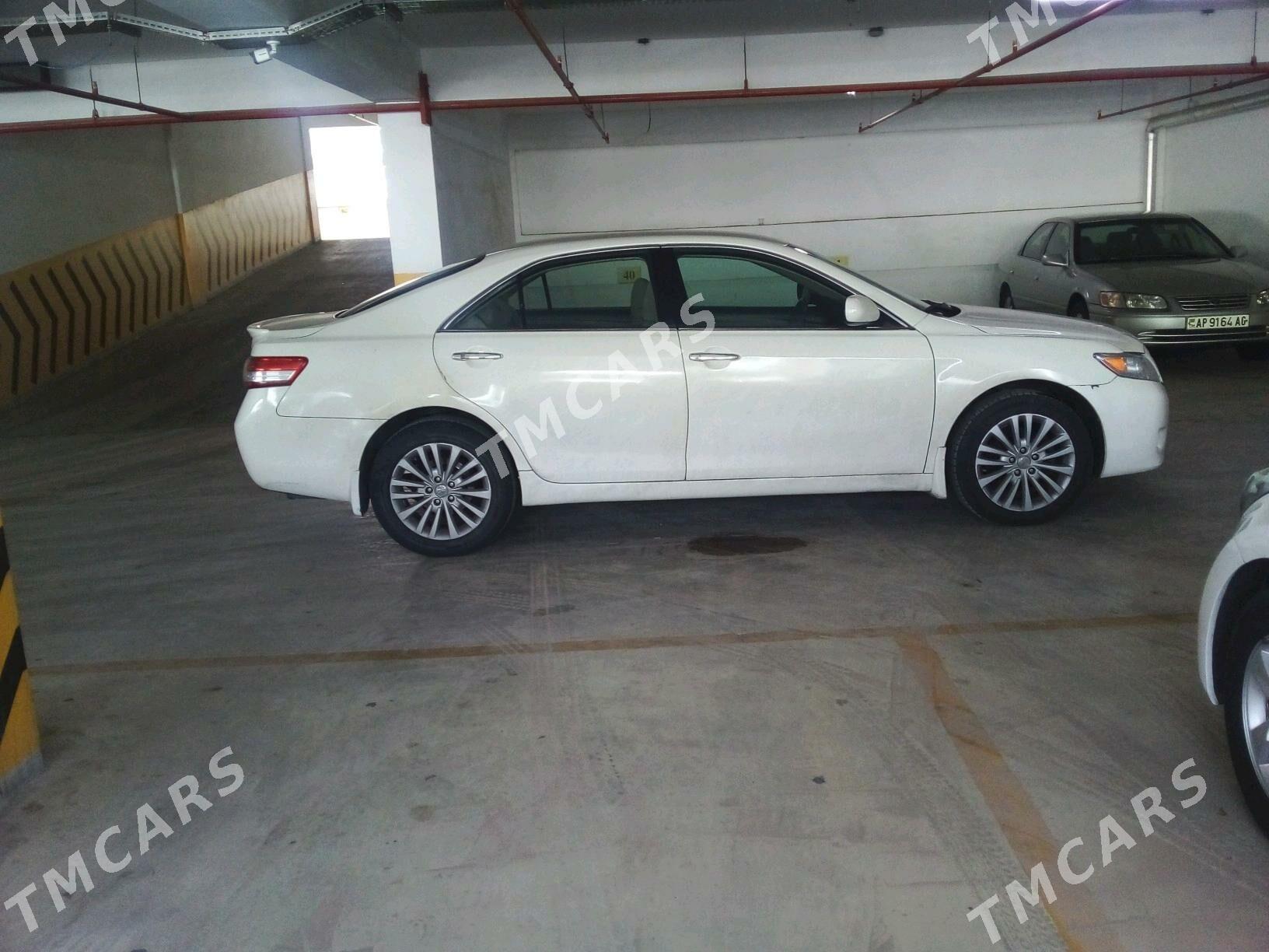 Toyota Camry 2010 - 110 000 TMT - Aşgabat - img 2